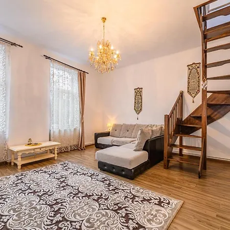 Apartment Lora's Place Brasov