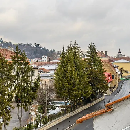 Lora's Place * Brasov
